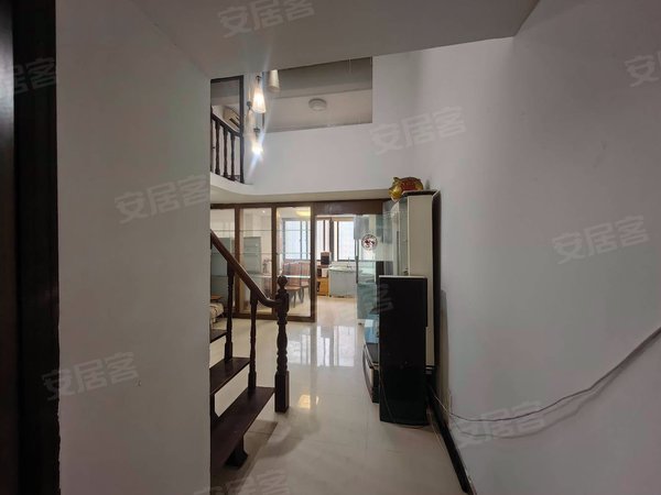 【多图】康桥丽景,黄巷租房,康桥丽景复式两房!紧靠民丰地铁口!