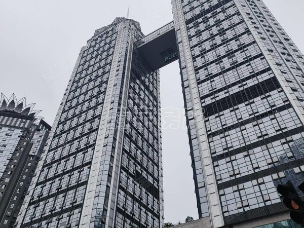 重庆涪陵涪陵高笋塘泽胜世贵双星泽胜中央广场精装一室带家具家电齐全