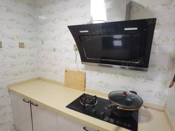 【多图】月溪苑(滨湖),河埒租房,溪南公馆对面 电梯小高层 精装两房