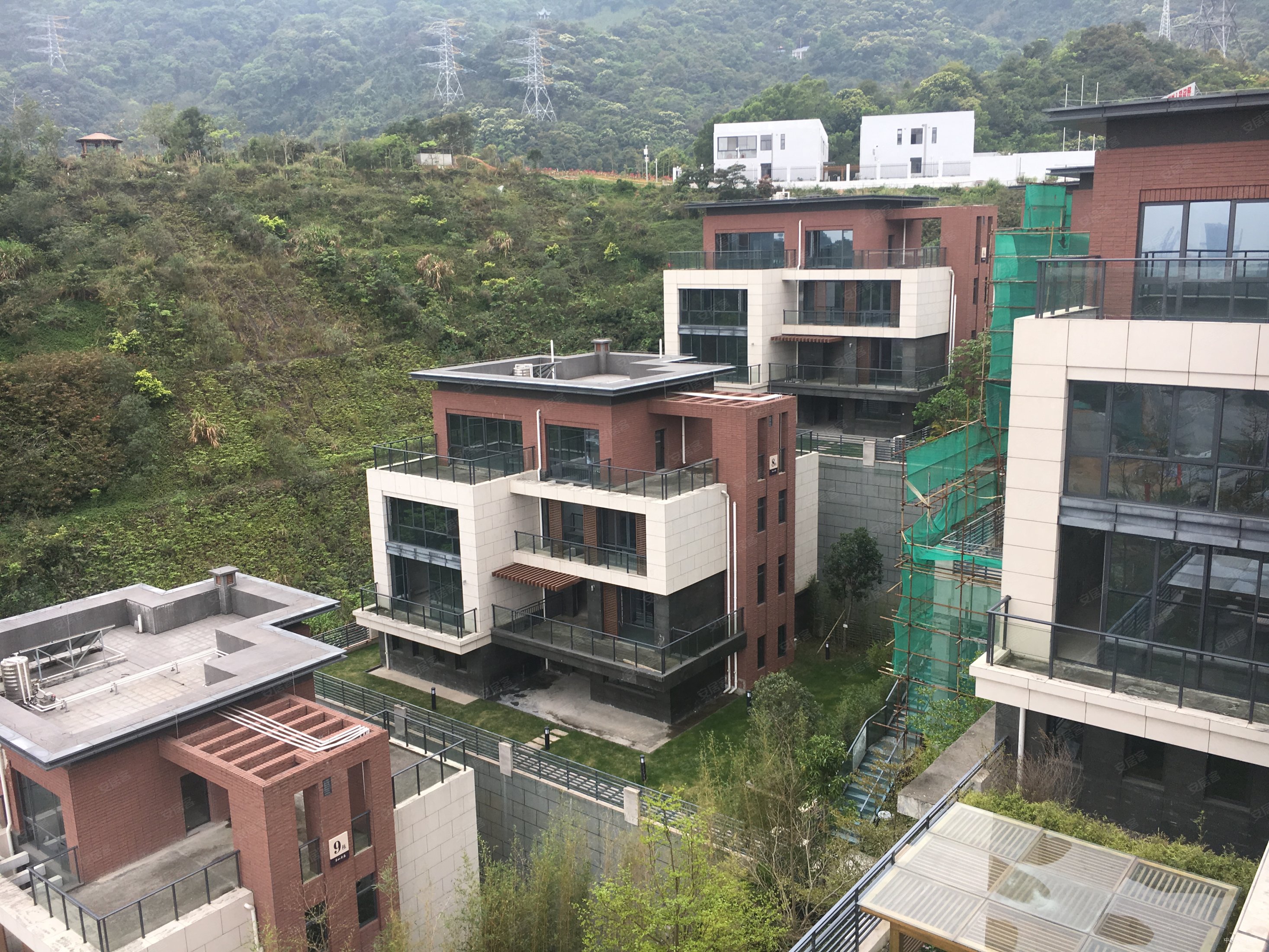 半山半海(别墅)5室3厅5卫266.3㎡南北0万