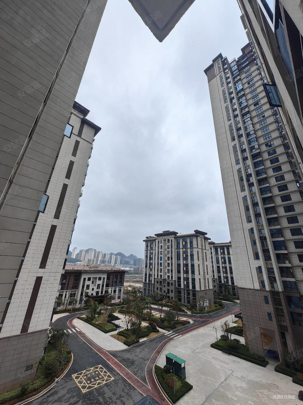 碧桂园印象花溪四房急售精装修带地暖