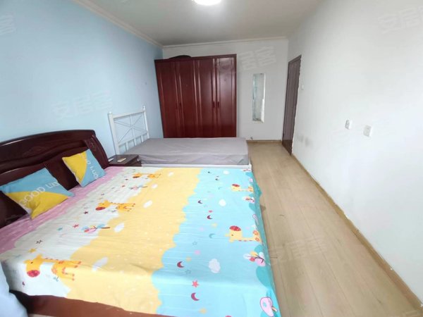 北京朝阳酒仙桥酒仙桥三街坊华信医院附近 久隆百货三街坊电子城两