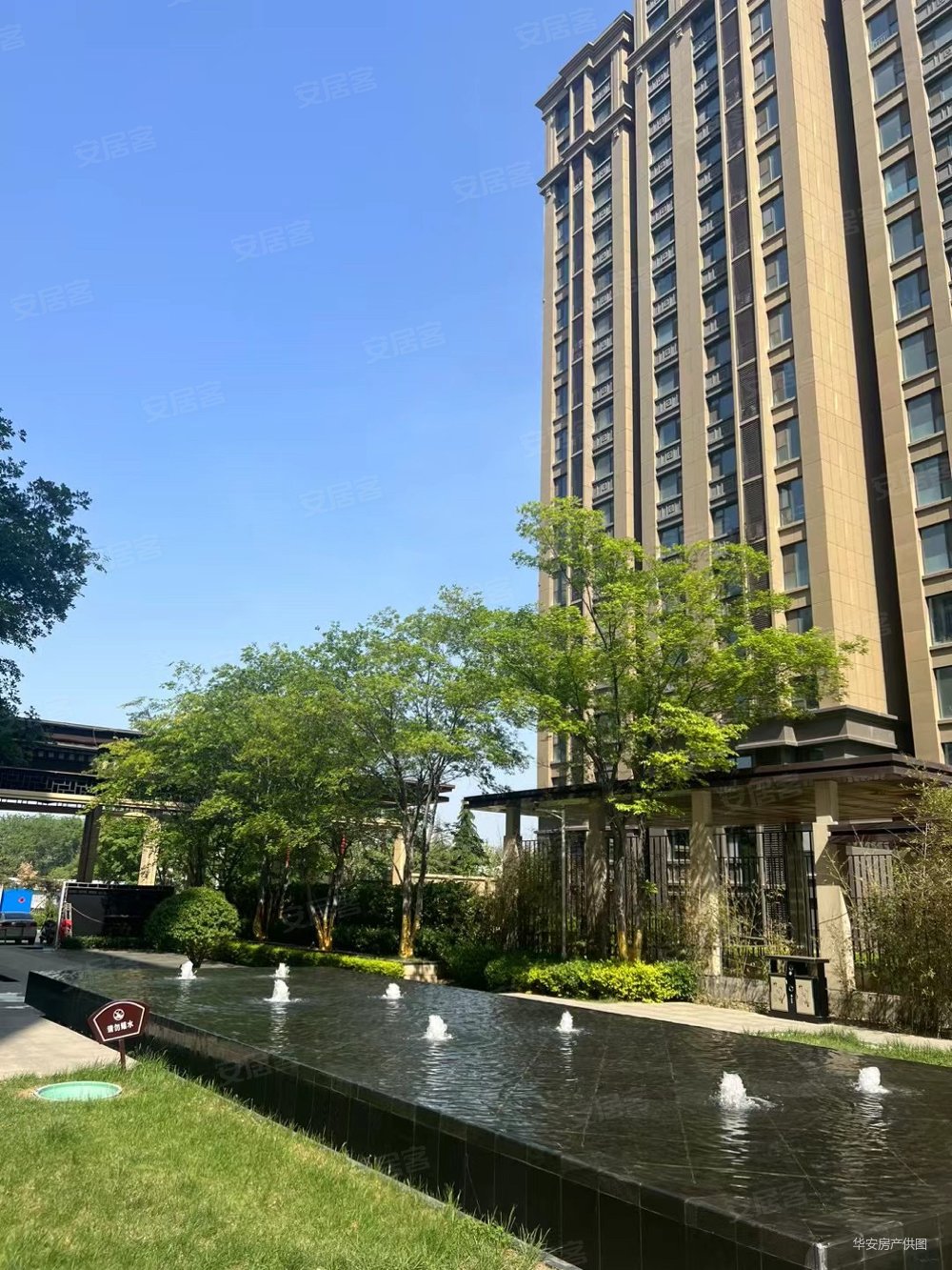 顶层上大露台东方名郡东风智谷近4叶草户型高新管委会西