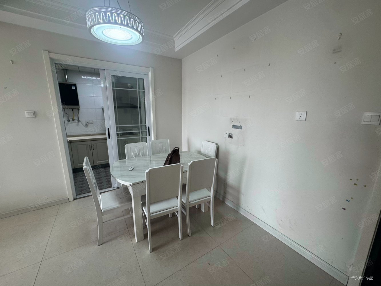 钟吾壹号2室2厅1卫90.65㎡南56万