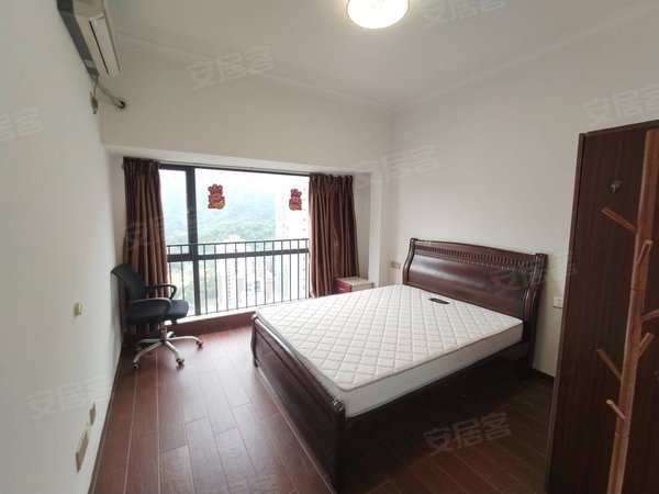 深圳盐田盐田御景台雅园南向高层   家私家电齐全  住家安静  看山景