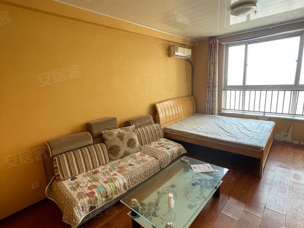 青岛平度李园圣凯国际圣凯国际押一付一 月租800出租房源真实图片