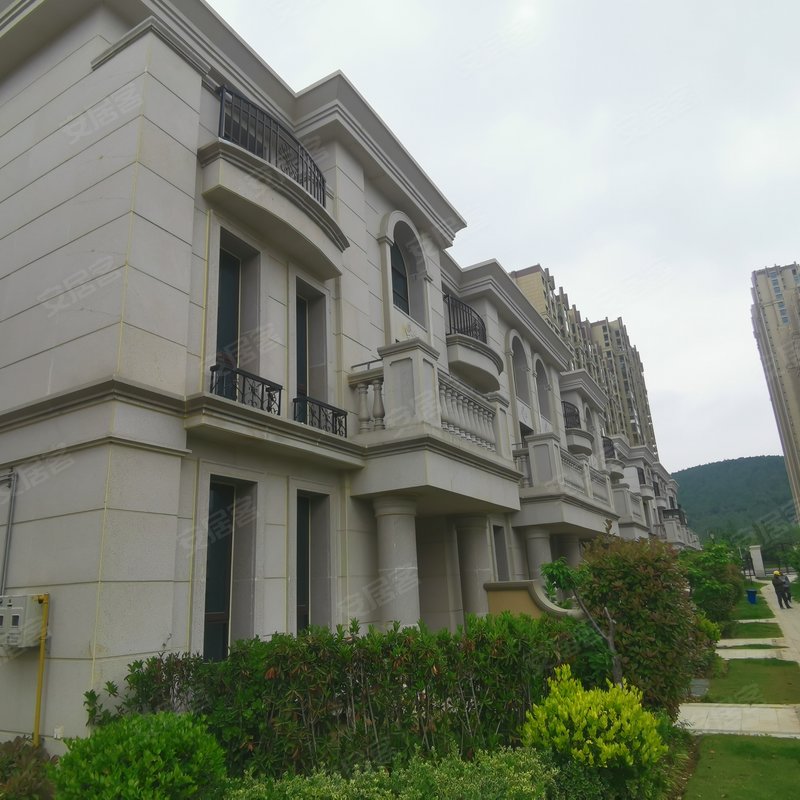 宝信润山别墅三环绕城高速之间