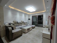 鄢陵鄢陵城区城区中心花样年华电梯三房两卫室内干净，物品齐全，年租1万2出租房源真实图片