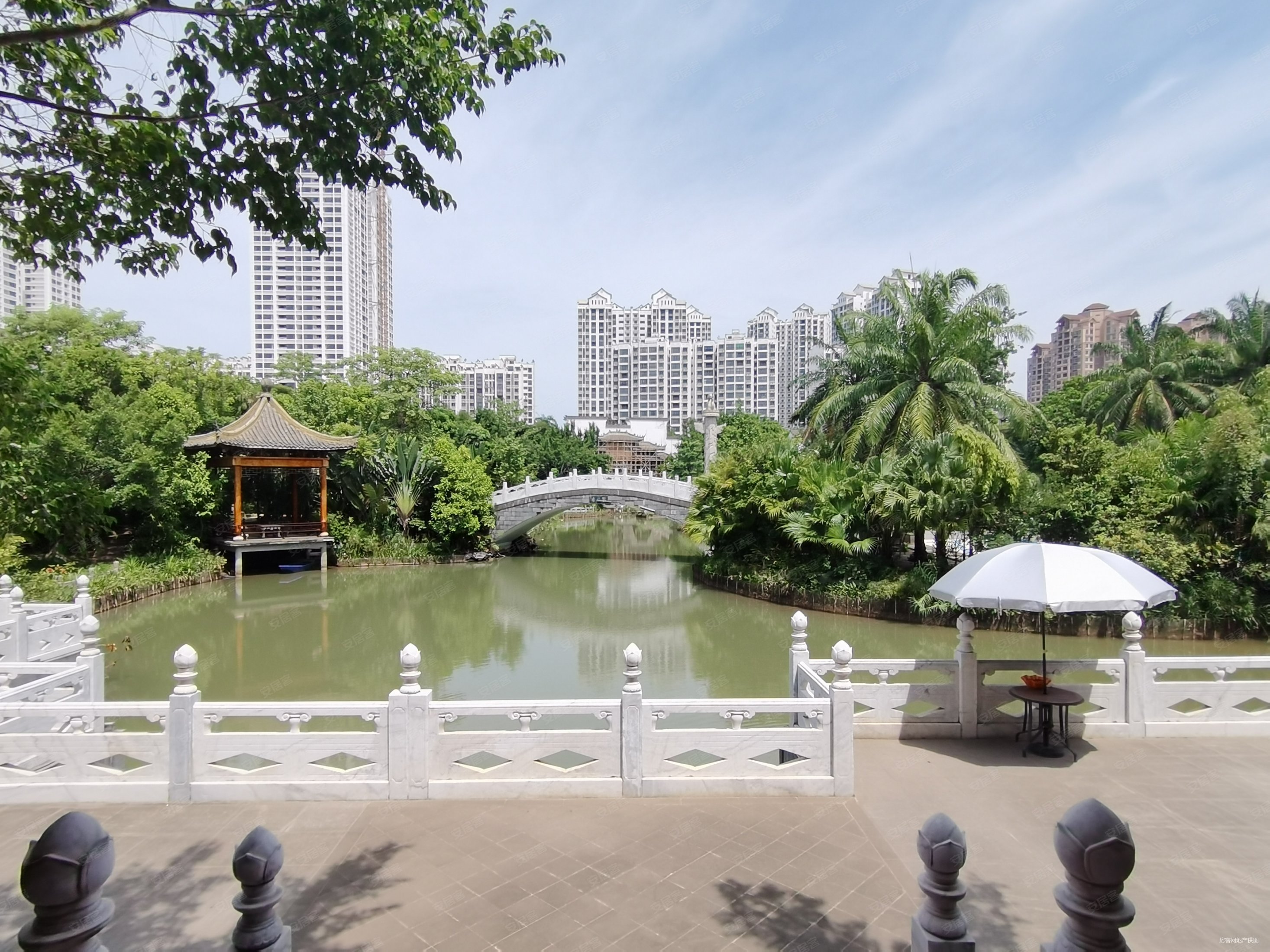 带温泉泡池 中式园林景观,中华坊二手房,93万,2室2厅,1卫,72平米-海口