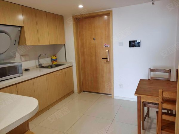 上海浦东唐镇星纪元高楼层 随时看房 精装复式两房 近2号线唐镇站500