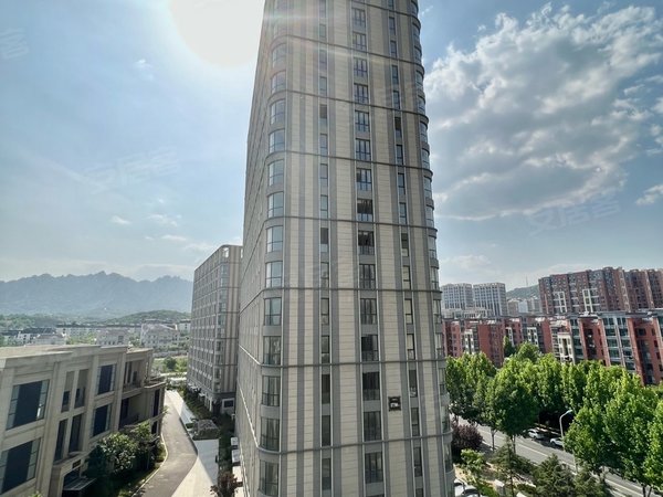 青岛黄岛香江路海尔产城创悦湖广场全新首租 香江路 无中介 悦湖兰亭