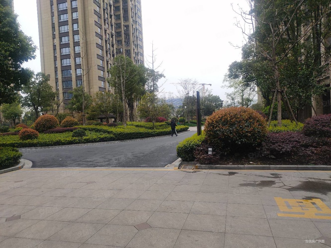 杭州房产网>杭州二手房>萧山二手房>蜀山二手房>御湖公馆>