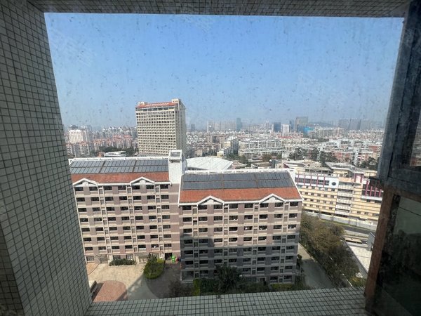 源泉山庄专案多套出租全配拎包入住欢迎咨询