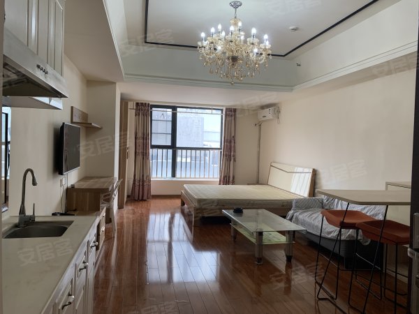 萝岗万达广场soho公寓 1室0厅1卫 3000元月