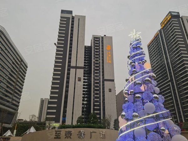 广州黄埔萝岗至泰广场首月减500 24h管家服务 全新装修家居出租房源