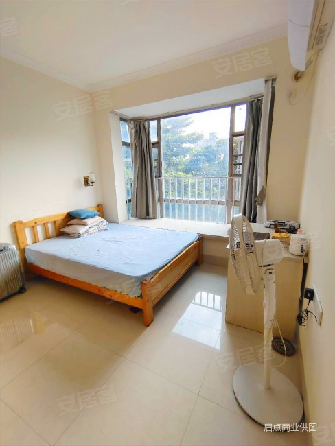 东逸湾花园精装3房2卫诚心出售价格美丽