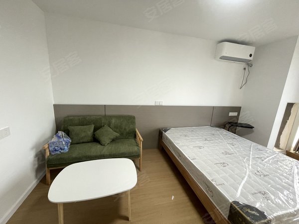 新区医院外语外贸gog大润发附近中天恒基广场精装单身公寓