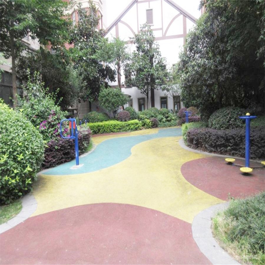 48万急售彭州牡丹大道海德花园套三仅契税先到得