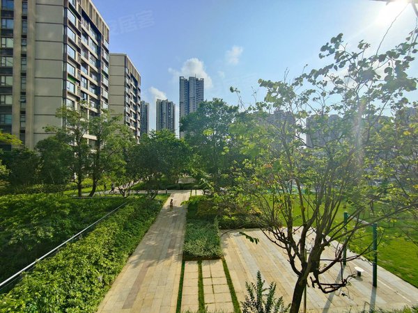 珠海香洲上冲华发城建未来荟华发未来荟,两房整租2700元 家私电齐全