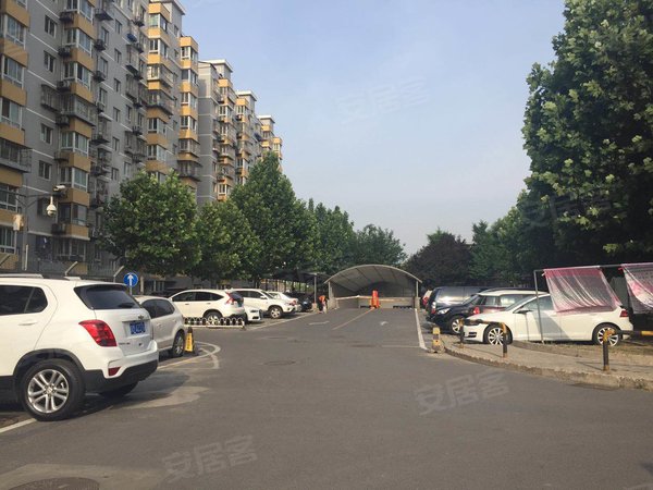 【多图】常青园北里,四季青租房,世纪城金源远大路四季青医院青清商厦