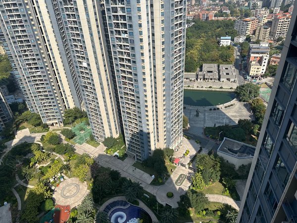 惠州大亚湾西区碧桂园龙熹山万达旁碧桂园物业 位置安静出租房源真实