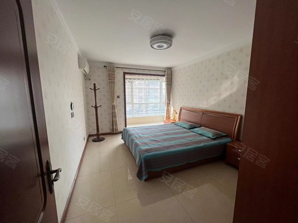 唐山路南路南逸品园九中 唐山晏 逸品园精装两室 家电齐全 拎包入住