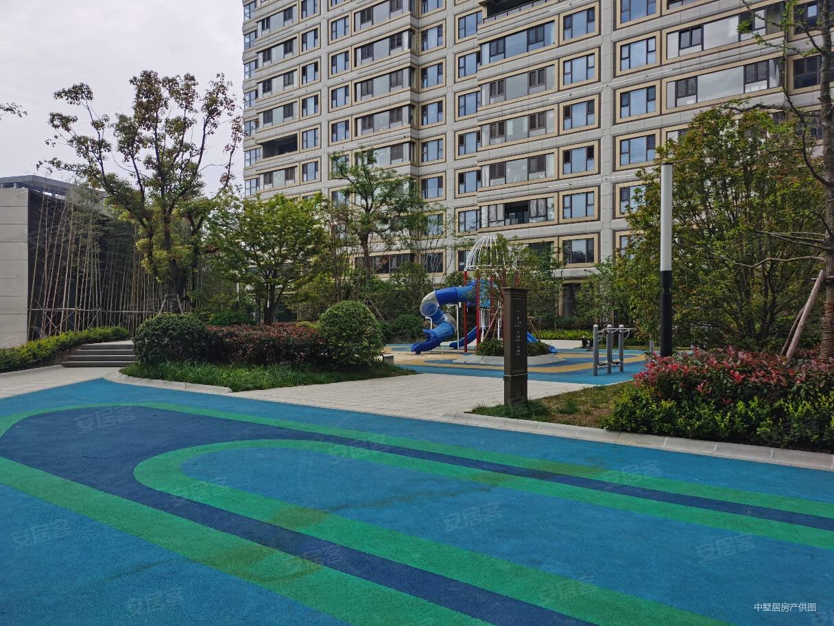 九龙仓邂湾澜庭