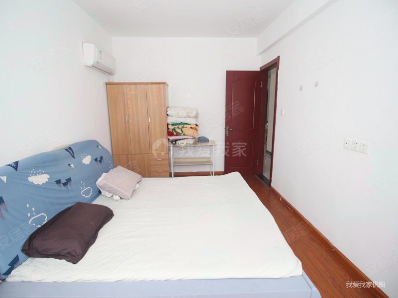 地铁口金帝海珀边套多阳台采光好带入户花园满五年