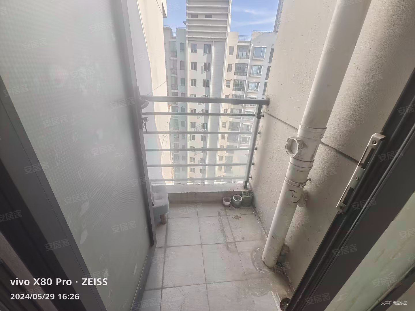 小区中间位置,景观楼层,业主诚意出售,拎包入住