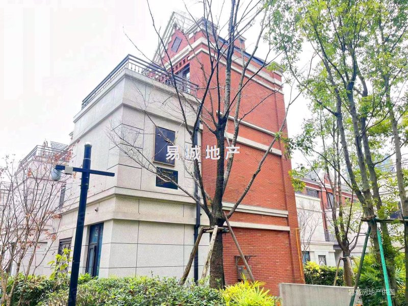 中庭 通透,东原阅墅(别墅)二手房,248万,5室3厅,3卫,209平米-成都安居