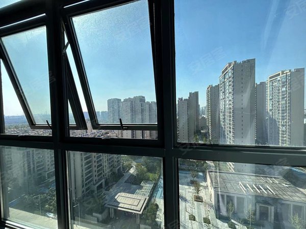 常州武进大学城星湖广场(商住楼)大学城!星湖广场!新出精装一室!