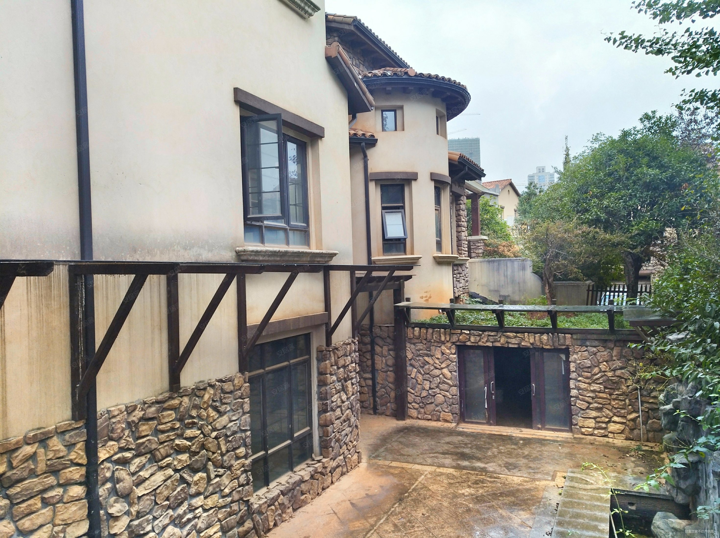 >长沙二手房>雨花二手房>时代阳光大道二手房>中航城国际社区(别墅)>