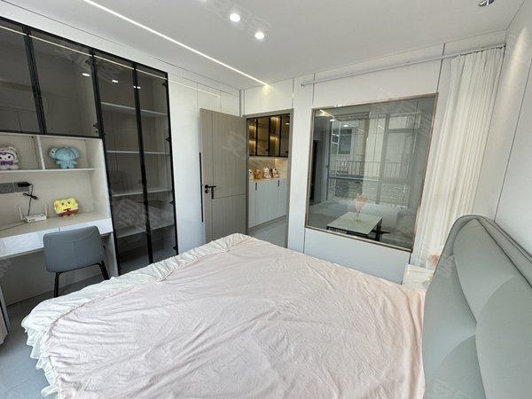 金华东阳东阳江北东丰小区(猴塘下)总部中心 广厦大学 江北之心 精装多户型 落地窗 好停车出租房源真实图片