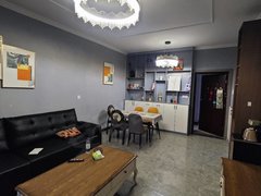 清镇城区东门桥广大城精装修两室两厅一厨一卫 包物业费出租房源真实图片