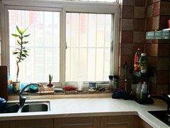 邹城义乌商贸城义乌商贸城片区鸿景雅苑 性价比的房源  采光好 两室出租房源真实图片