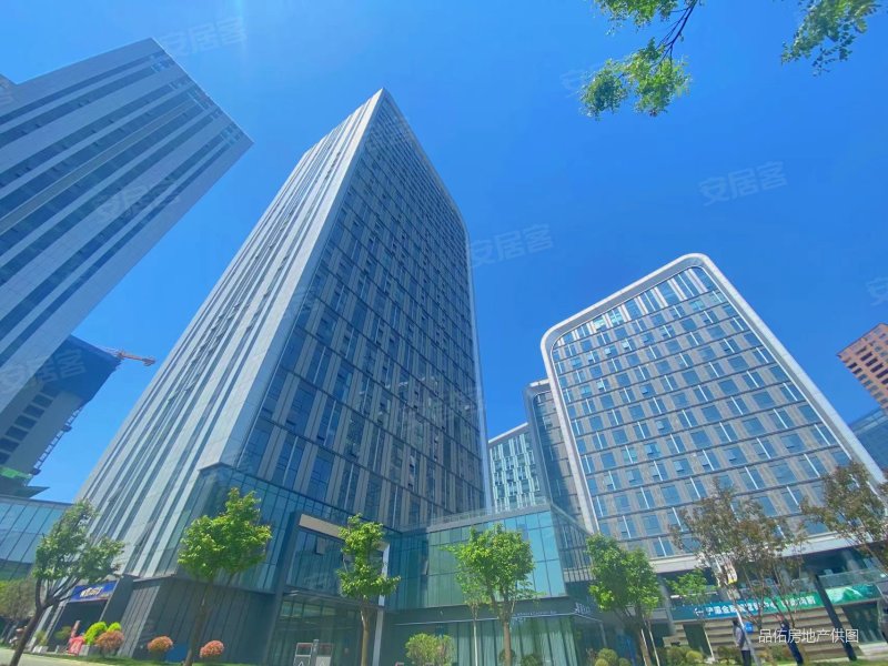 浐灞金融城 5.4米层高loft  可做两层 急售 随时看