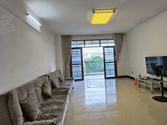 博白博白城区城区金地嘉园电梯出租，三房两厅两卫，拎包入住，月租1280一个月出租房源真实图片