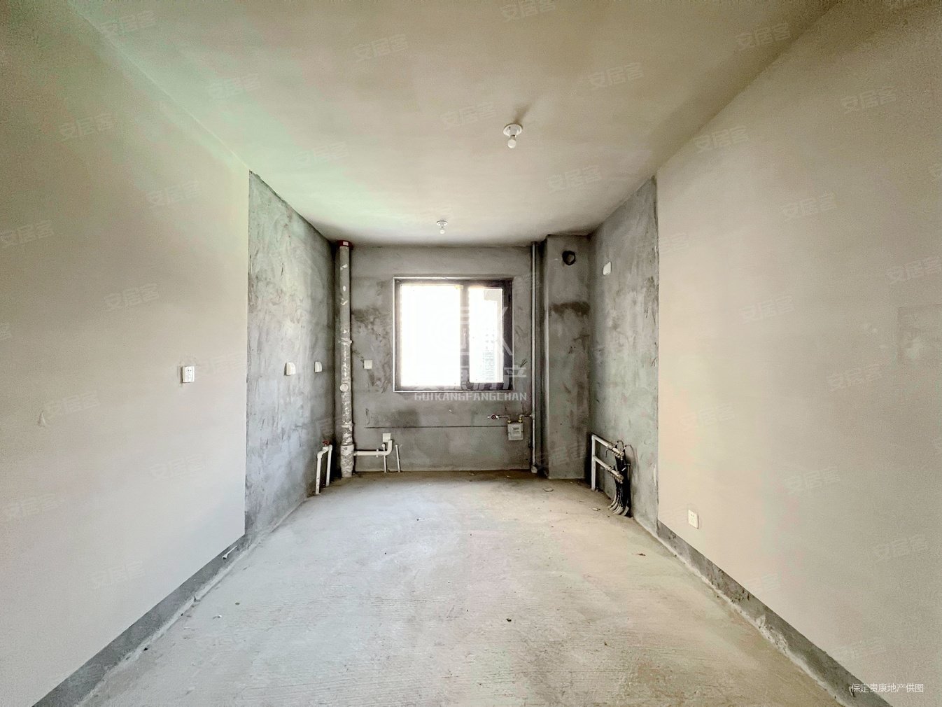 直隶新城水郡3室2厅2卫136㎡南北126万