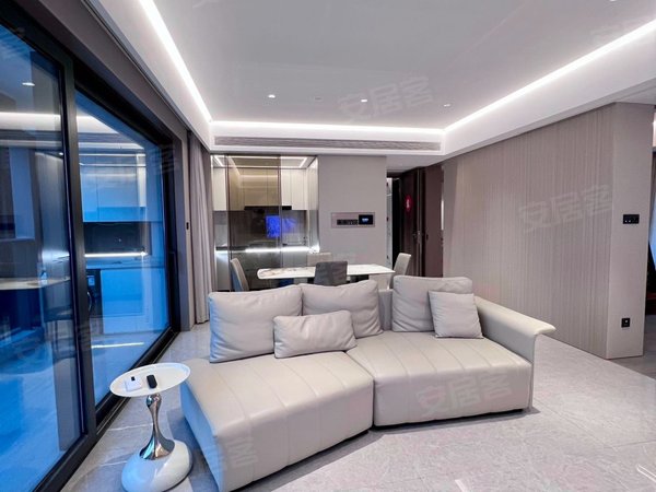 深圳南山海上世界半山臻境半山臻境 横厅3房 装修保养好 无甲醛 东南