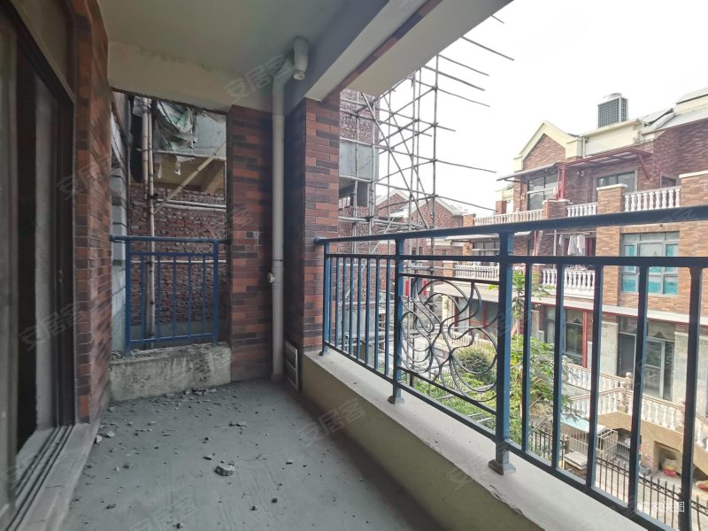 缘水岸(别墅) 满五 商圈成熟 医疗配套成熟 正规商品房