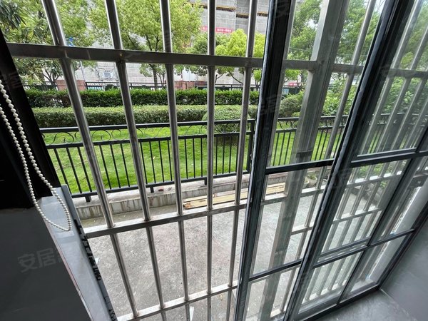 上海闵行颛桥鑫都城柳岸人家鑫都商业广场,柳岸人家朝南主卧独卫,燃气