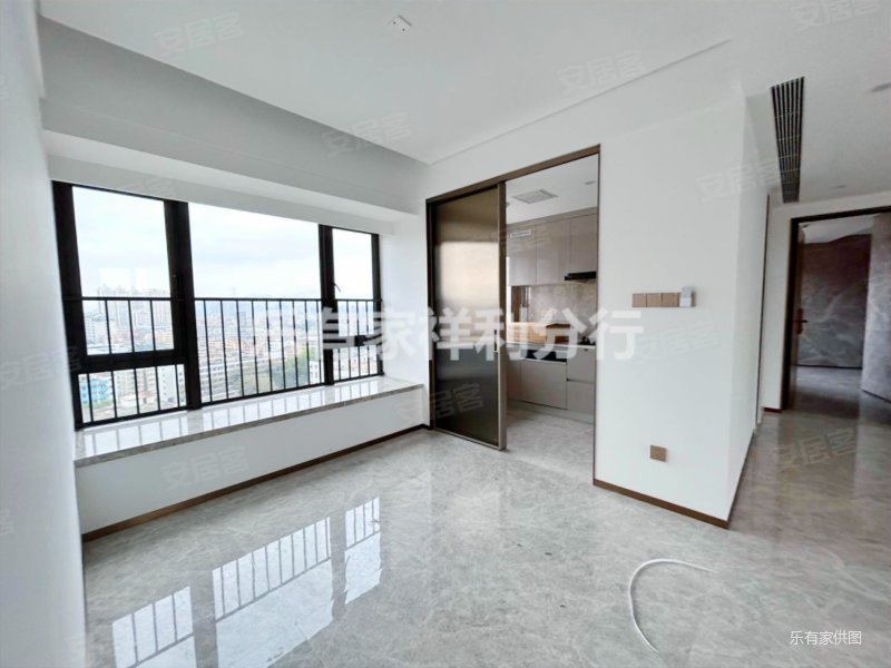 y.高品质小区,置业安家的~窗景开阔!