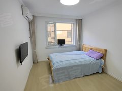 丹东振兴六纬路小学学区八街市场附近两室一厅一卫步梯三楼精装修包取暖两台空调出租房源真实图片