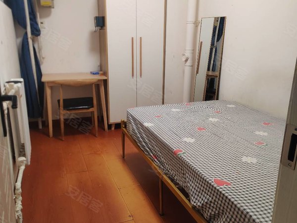 五路 旭光佳苑 拎包住 直租特价房 免暖气费 免网费出租房源真实图片