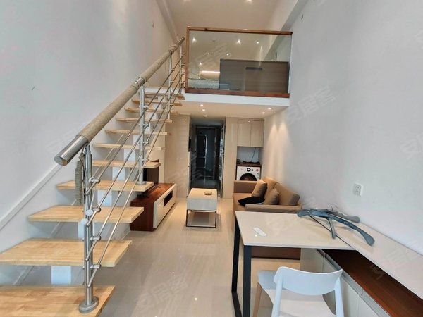 巫家坝租房,海伦国际海乐世界楼上精装loft跃层公寓 带家具家电 可