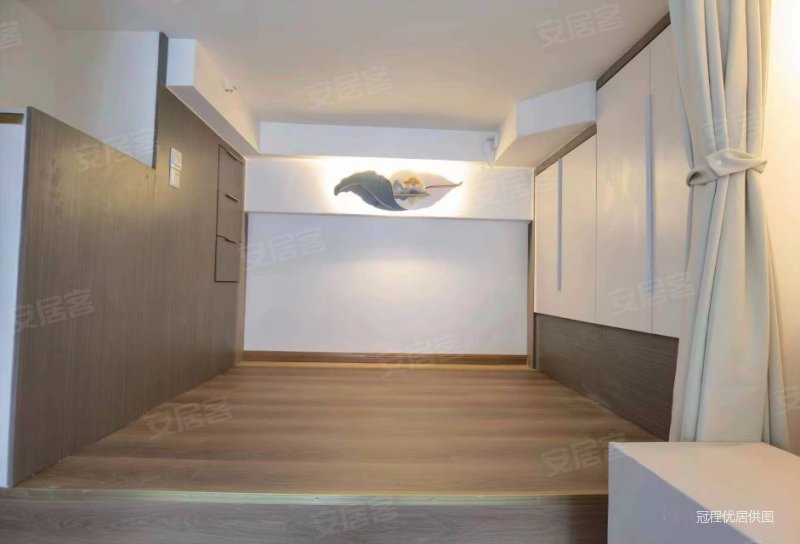 带20平露台 房东急售(精装复式loft~赠全屋软装)