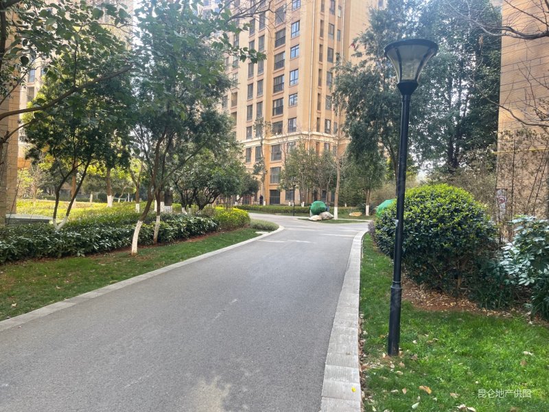 时代俊园 108万 送车位 小区中间 中间楼层 急卖速卖房,俊发时代俊园