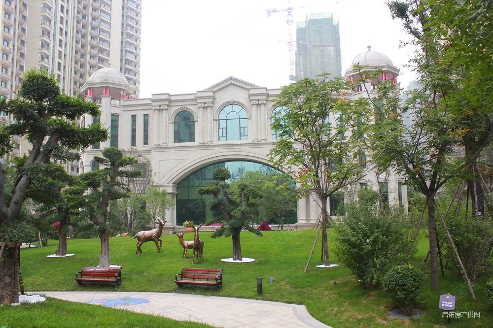 太原万科蓝山(北区)3室1厅2卫120.75㎡南135万