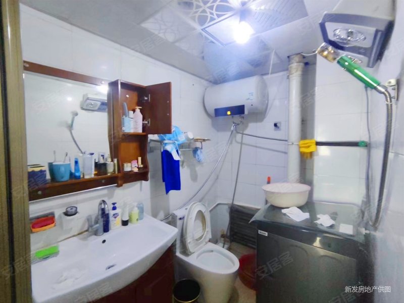 福临花园出行方便商品房满五集中供暖带电梯