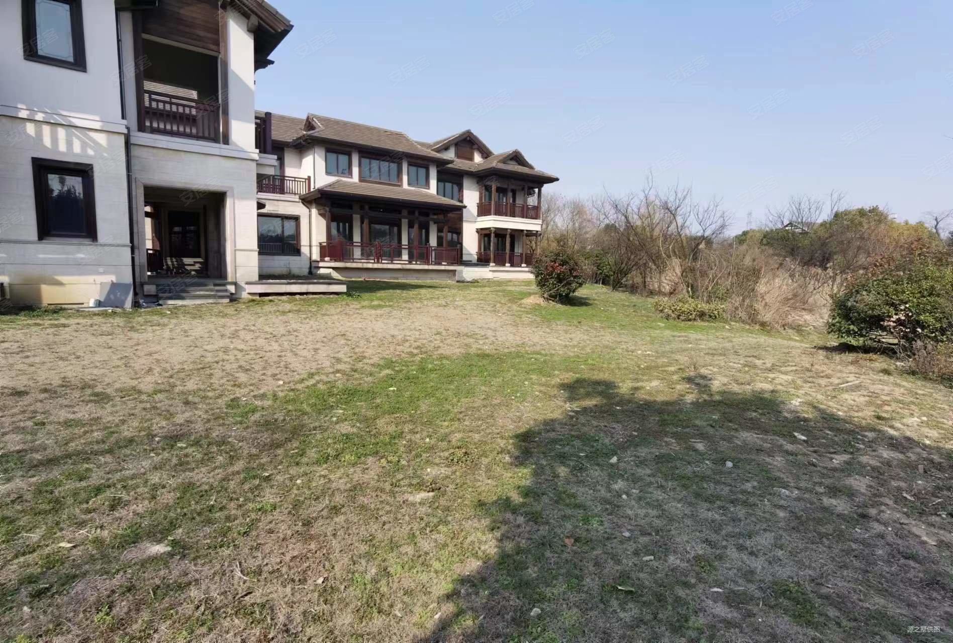 苏州太湖 水岸占地6亩 独栋别墅一线湖景 花园3000平米,太湖黄金水岸